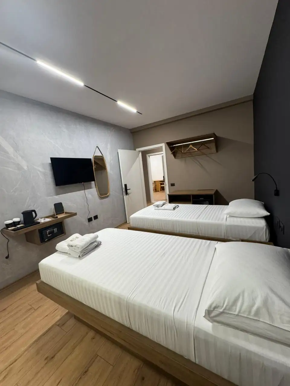 img_id_640368.31.20 PM (1).webp